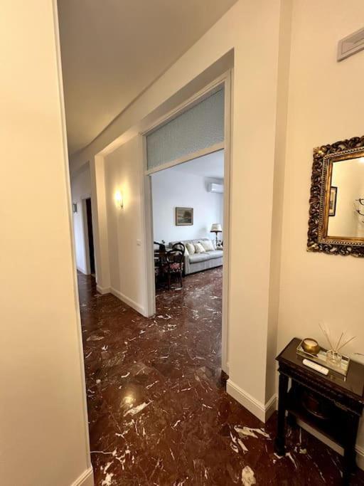 Appartamento Bra-Z เวโรนา ภายนอก รูปภาพ